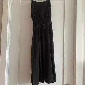 UO STRETCHY BLACK SUMMER DRESS
